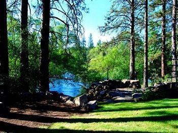 River House Bed And Breakfast Nine Mile Falls Buitenkant foto
